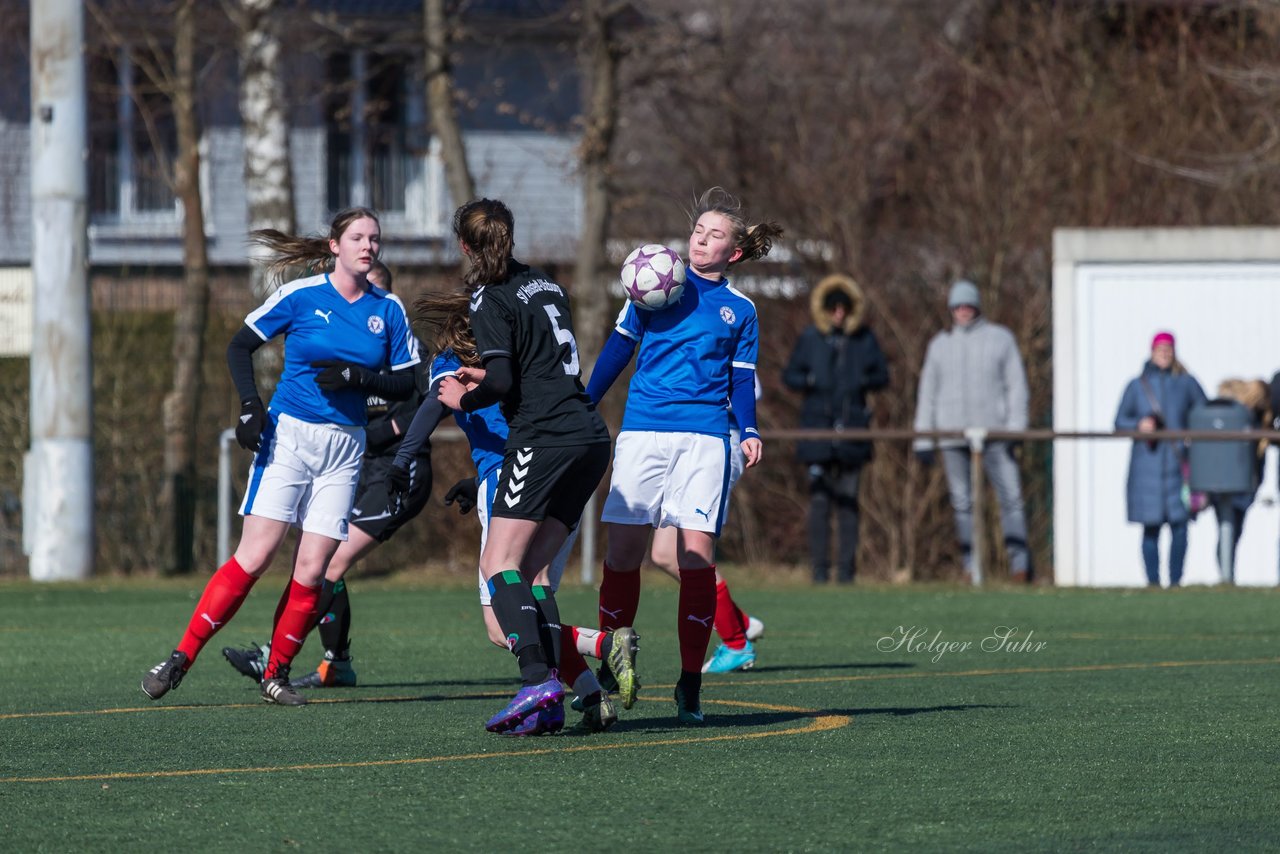 Bild 424 - B-Juniorinnen Halbfinale SVHU - Holstein Kiel : Ergebnis: 3:0